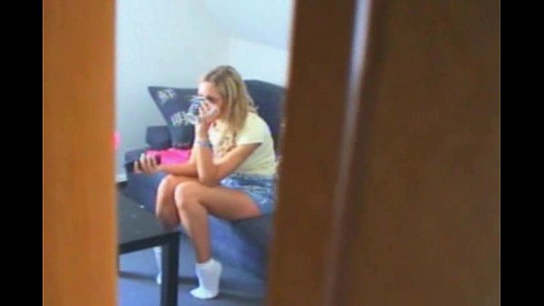 Spy cam caught college blonde teen masturbating